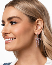 Load image into Gallery viewer, Whispering Whimsy - Pink earring G037
