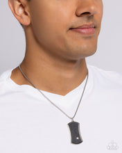 Load image into Gallery viewer, Breathless Borough - Black necklace D058

