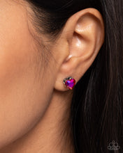 Load image into Gallery viewer, Sweetheart Stunner - Pink post earring B021
