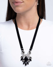Load image into Gallery viewer, Ravishing Ribbon - Black necklace E003
