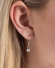 Load image into Gallery viewer, Featured Finesse - Red necklace A062
