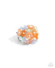 Load image into Gallery viewer, Corsage Celebration - Orange ring BOX 11
