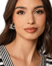 Load image into Gallery viewer, Continuous Construction - Silver hoop earring 1558
