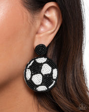Load image into Gallery viewer, Grand Goalkeeper - Black post earring G014
