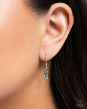 Load image into Gallery viewer, Eternal Efflorescence - Green necklace E047
