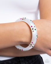 Load image into Gallery viewer, Captivating Color - Purple bracelet D050
