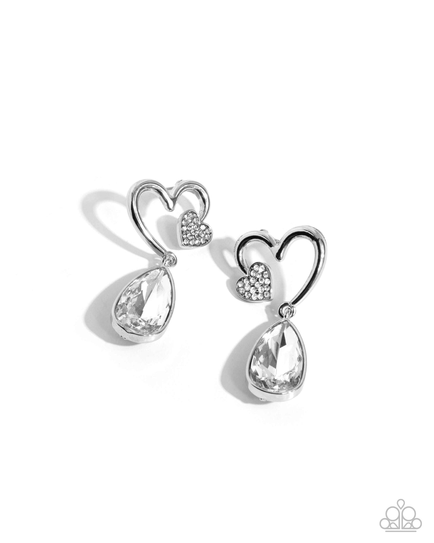 Coupling Up - White post earring E045