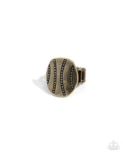 Load image into Gallery viewer, Daring Dots - Brass ring C001
