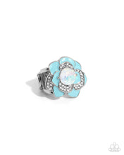 Load image into Gallery viewer, Bridging Bling - Blue ring E050
