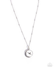 Load image into Gallery viewer, Hopeful Story - White necklace E028
