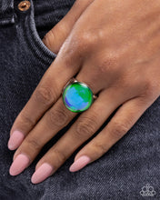 Load image into Gallery viewer, Colorful Cantata - Green ring C011
