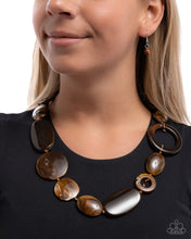 Load image into Gallery viewer, Show Them Whos GLOSS - Brown necklace E004
