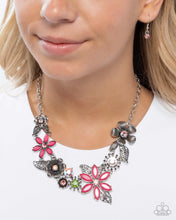 Load image into Gallery viewer, GARDEN My Sparkle - Pink necklace B113
