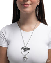 Load image into Gallery viewer, Exemplary Eagle - Silver necklace
