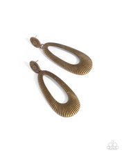 Load image into Gallery viewer, Princess Potential - Brass post earring A075
