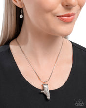 Load image into Gallery viewer, Sneaker Shimmer - White necklace BOX 17
