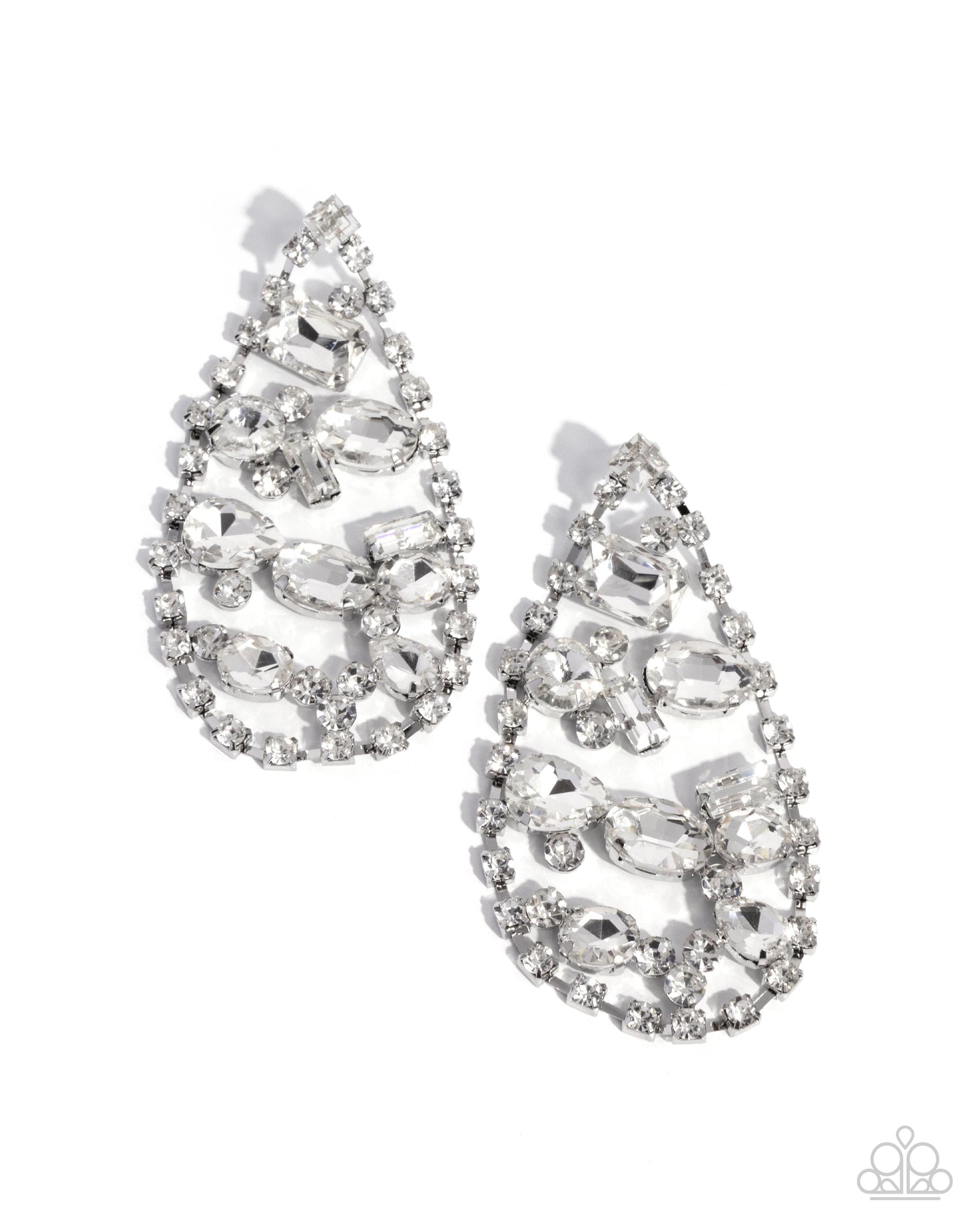 Giant Glitter - White earring EMP 2025 EXCLUSIVE