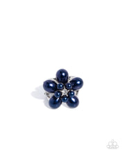 Load image into Gallery viewer, Showstopping Pearls - Blue ring B010
