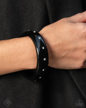 Load image into Gallery viewer, Cheeky Chic - Black bracelet Feb 2025 FF D040
