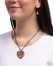 Load image into Gallery viewer, Outgoing Opulence - Copper NECKLACE D025
