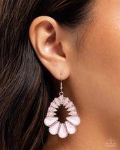 Load image into Gallery viewer, Mesmerizing Moment - Pink earring D084
