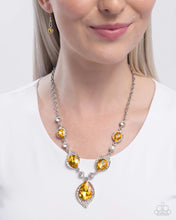 Load image into Gallery viewer, SPADES of Shimmer - Yellow necklace D043
