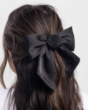 Load image into Gallery viewer, Wistful Wonder - Black hair clip E036
