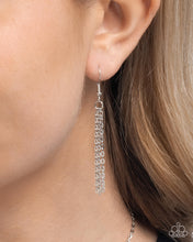 Load image into Gallery viewer, Lady AWESTRUCK - Green necklace E054
