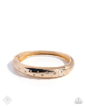 Load image into Gallery viewer, Soft Sparkle - Gold hinge bracelet April FF A070

