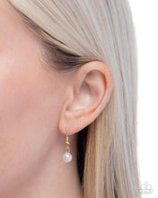 Load image into Gallery viewer, Elevated Easter - Gold necklace C024
