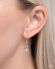 Load image into Gallery viewer, Cinematic Chic - Purple necklace BOX 18
