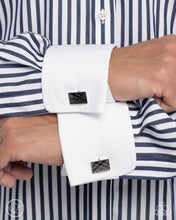 Load image into Gallery viewer, Crisscrossed Captain - Black men&#39;s cuff links E039
