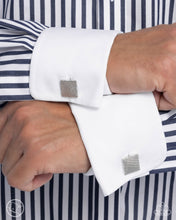 Load image into Gallery viewer, Shimmery Strength - Silver men&#39;s cuff links E042
