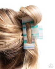 Load image into Gallery viewer, Striped Showcase - Multi claw hair clip BOX 15
