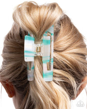 Load image into Gallery viewer, Striped Showcase - Multi claw hair clip BOX 15
