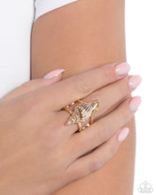 Load image into Gallery viewer, California Conch - Gold ring E074
