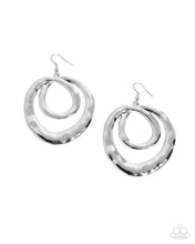 Load image into Gallery viewer, Subtle Swirls - Silver earring D057
