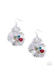 Load image into Gallery viewer, Capricious Crab - Red earring F004
