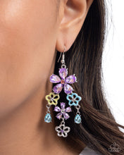 Load image into Gallery viewer, Floral Fountain - Purple post earring B087
