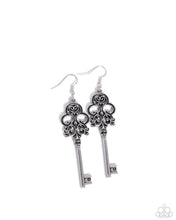 Load image into Gallery viewer, Chateau Chic - Silver earring G049
