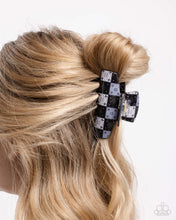 Load image into Gallery viewer, Patchwork Promise - Black claw hair clip E072

