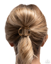 Load image into Gallery viewer, Delightful Discs - Brown Claw hair clip E004(2)
