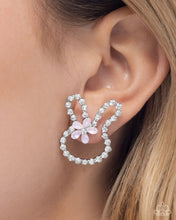 Load image into Gallery viewer, Bunny Backdrop - Pink earring B088
