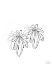 Load image into Gallery viewer, Growing Garden - Silver post earring G039
