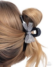 Load image into Gallery viewer, Vaudeville Value - Black claw Hair clip BOX 11
