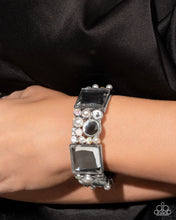 Load image into Gallery viewer, Glam to the Max - White bracelet EMP 2025 EXCLUSIVE BOX 16(2)
