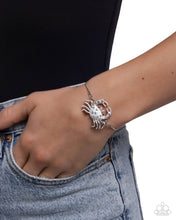 Load image into Gallery viewer, CRAB Walk - White bracelet  E072
