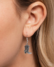 Load image into Gallery viewer, Blazing Boot - Pink necklace A094
