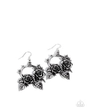 Load image into Gallery viewer, Wanderlust Wreath - Silver earring B051
