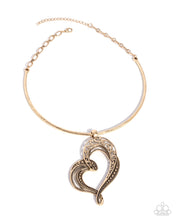 Load image into Gallery viewer, Concentric Courtship - Gold necklace E036
